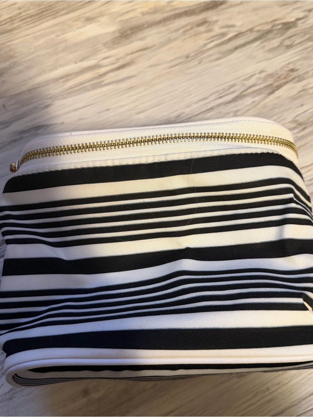 Kate Spade Black and White Striped lunch bag